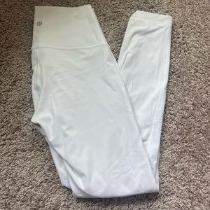 LuluLemon Wunder Under leggings